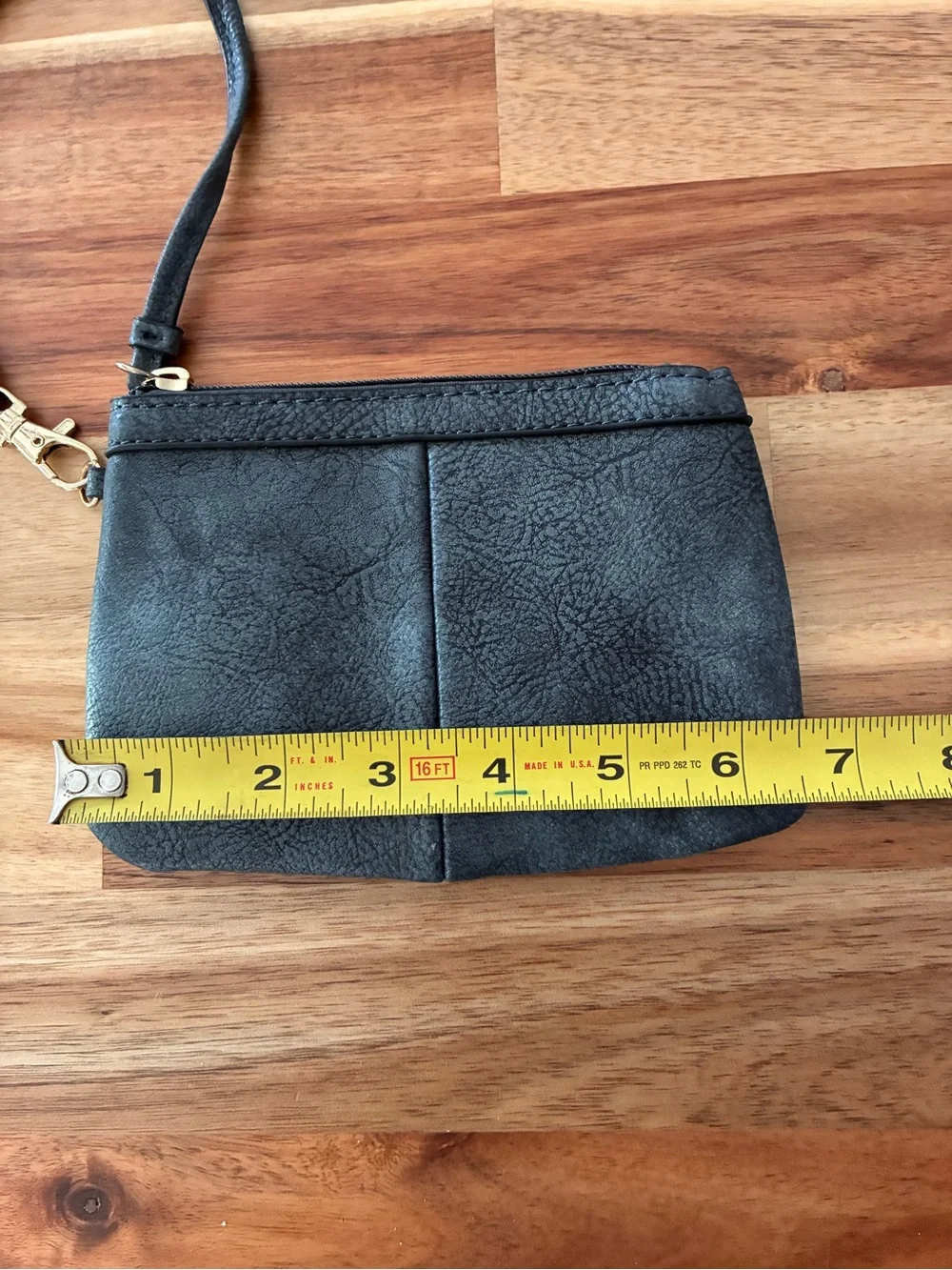Wilsons Leather Wristlet Purse Wallet Clutch Gray Pebbled Leather